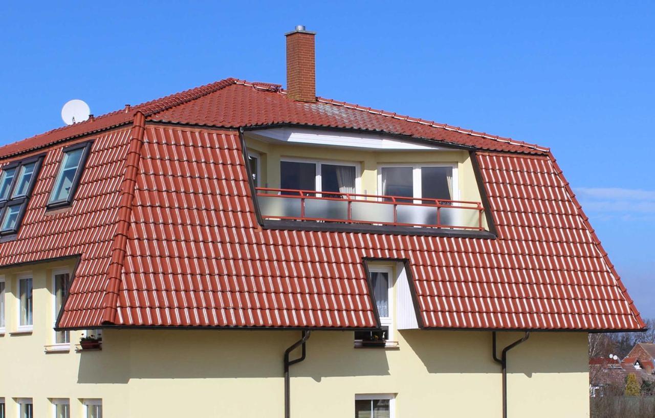 Ferienwohnung Am Schloss อึคเคอร์มึนเดอ ภายนอก รูปภาพ
