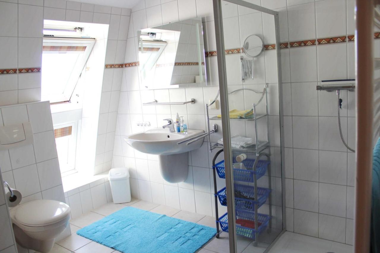 Ferienwohnung Am Schloss อึคเคอร์มึนเดอ ภายนอก รูปภาพ